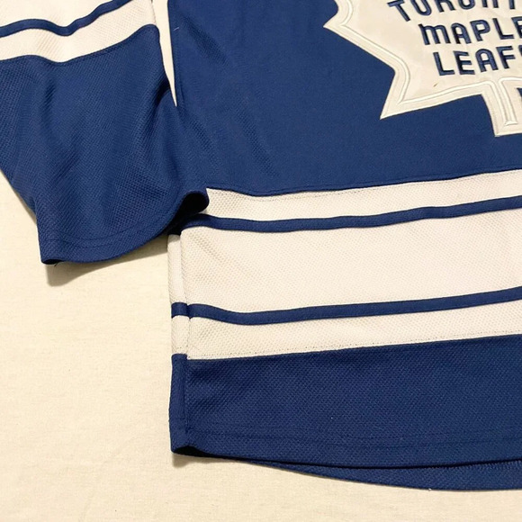 Toronto Maple Leafs Reebok  Jersey Joffrey Lupul Mens Size 48 Stains - Picture 5 of 16